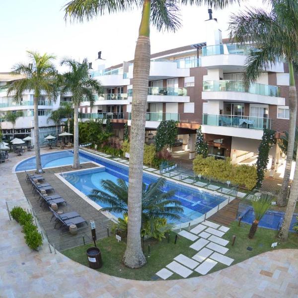 Cobertura com Jacuzzi Privativa em Condo de Luxo