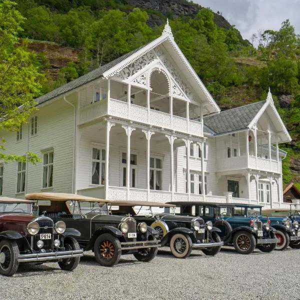 Husum Hotel, hotel v mestu Lærdalsøyri