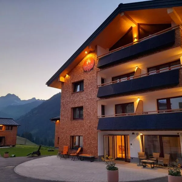 Alpin - Studios & Suites, hotel v destinácii Warth am Arlberg