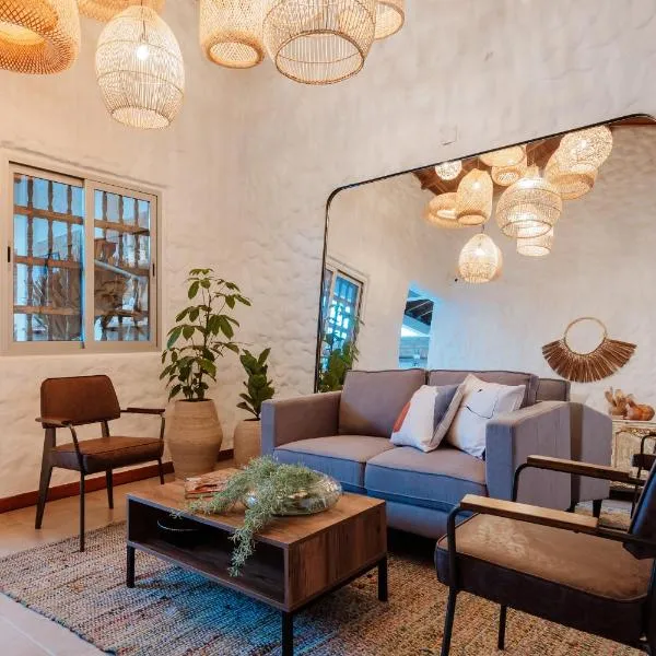 La Casa de Nelly - Medellín, hotel in Medellín