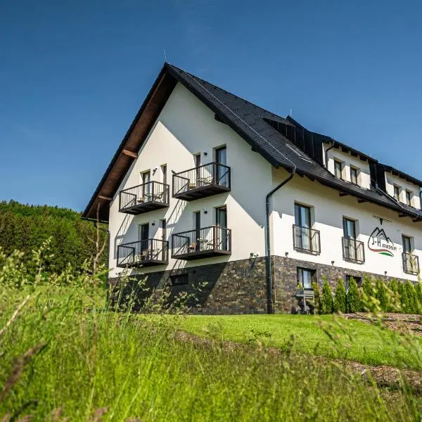 J-H APARTMÁNY HORSKÝ RESORT BUKOVÁ HORA - 100 m od LANOVKY, hôtel à Lichkov