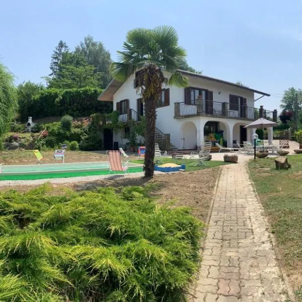 La casa di Valentina, hotel v destinácii Bossolasco