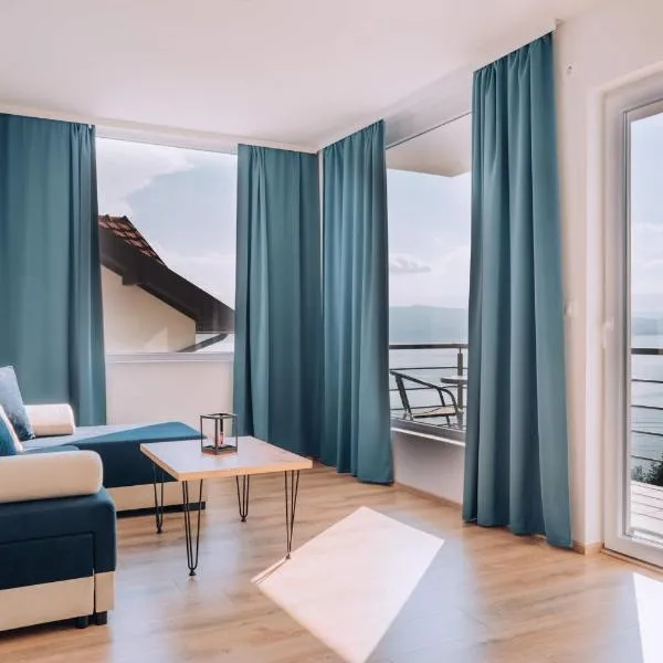 VILA PUPA with Lake view - Elešec, hotel in Ohrid