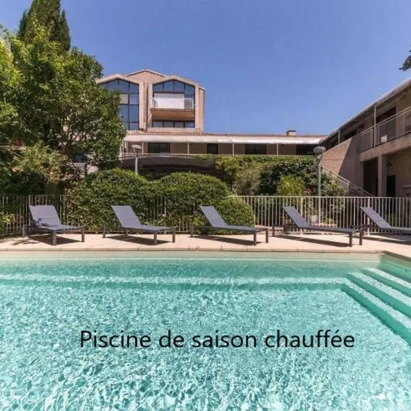 Hotel Cantosorgue, hotell i LʼIsle-sur-la-Sorgue