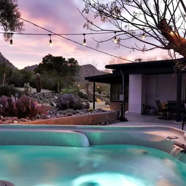 The Outpost Joshua Tree: Hot Tub, GameRoom, JTNP, hotel v destinaci Joshua Tree