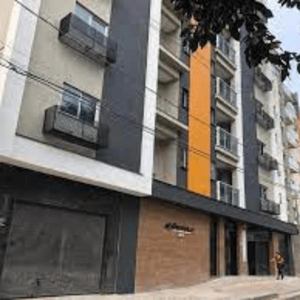 Apartamento novinho e confortável no centro de Foz