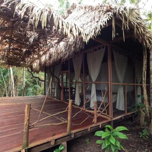 Enchanting Jungle Villa — UMARI, hotel in Nuevo Edén
