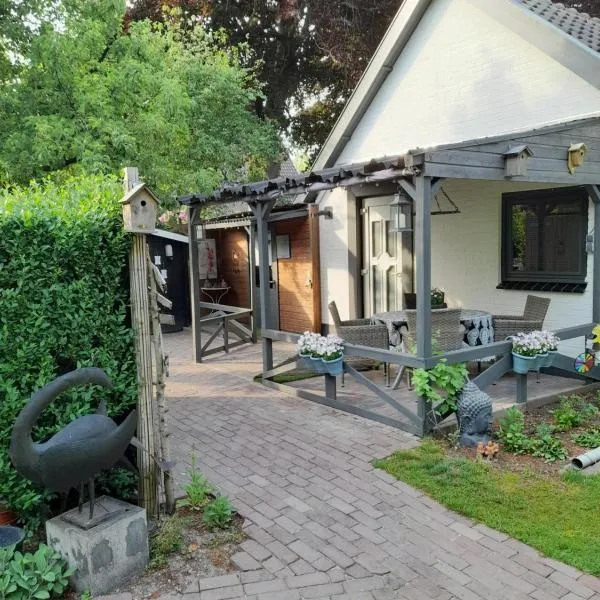 Gastenverblijf 't Achterhoes, hotel in Bellingwolde