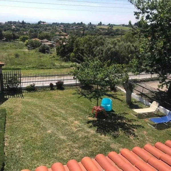 great first floor appartment with view, hotel Petrálonában