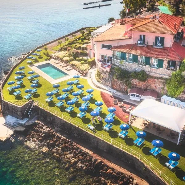 Hotel Villa Domizia, hótel í Porto Santo Stefano