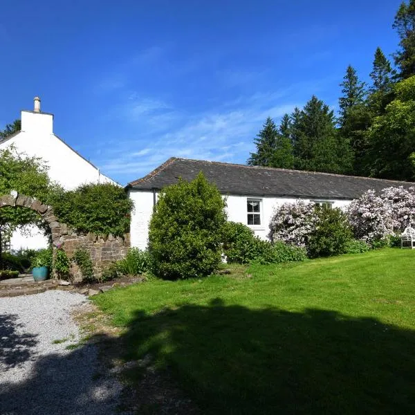 Craigadam Lodge with Hot tub, hotel v destinaci Castle Douglas