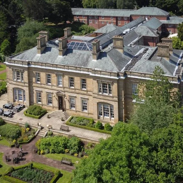 Oulton Hall Hotel, Spa & Golf Resort, hotel in Castleford