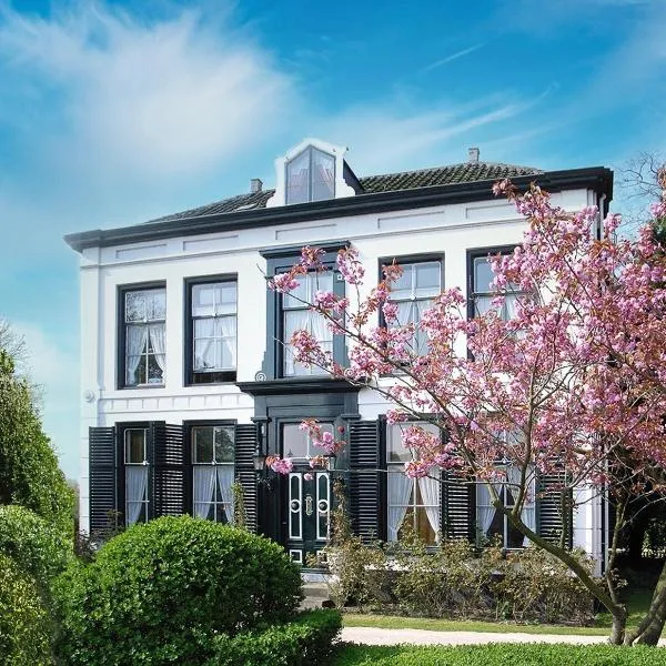 Hotel Pension 't Huys Grol, hotel v destinaci Renesse