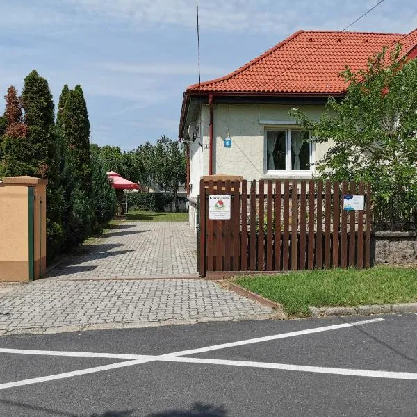 Glázer Szállás, hotel v destinaci Tapolca