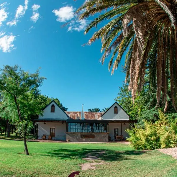 Posada El Alcornoque, hotel v destinaci San Rafael
