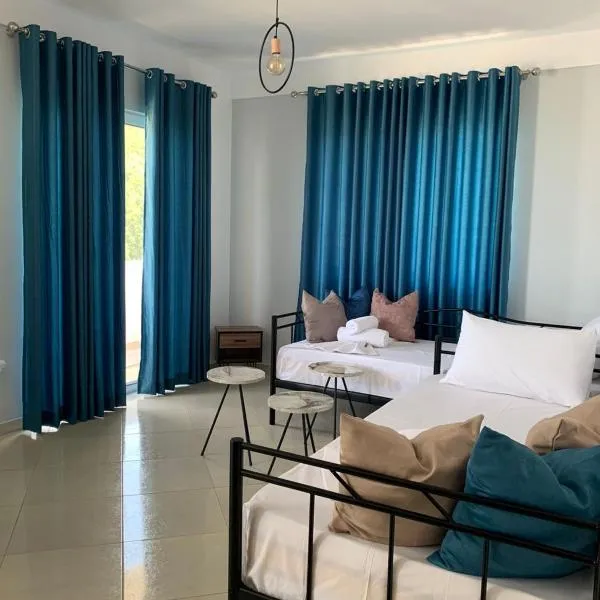Mediterranean Apartments, hotel di Himare