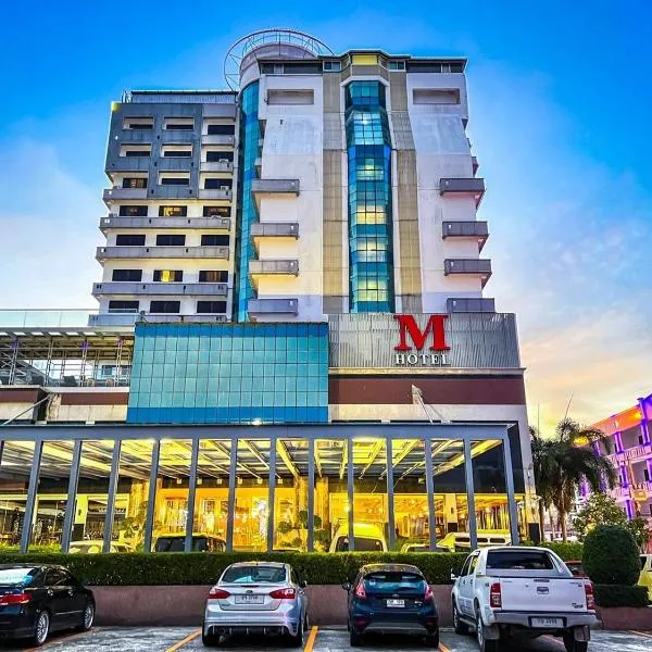 M Hotel Danok, hotel em Ban Khlong Phruan