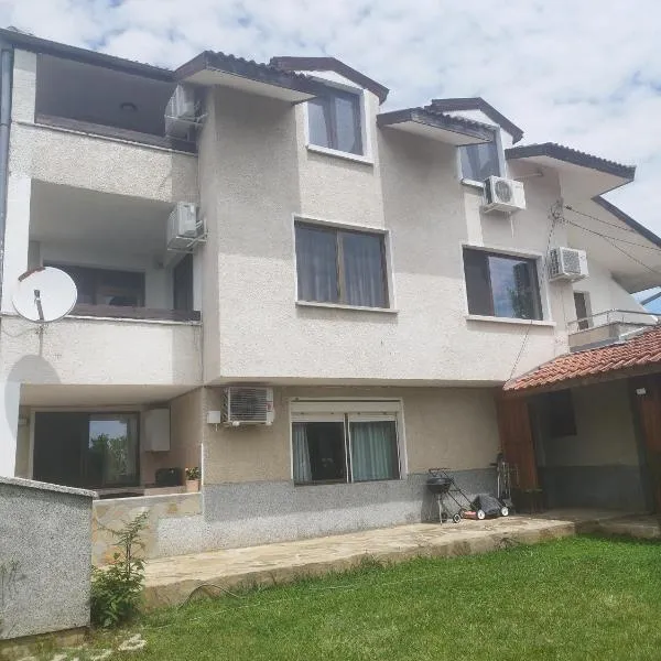 Вила Симеонов, hotel in Varna City