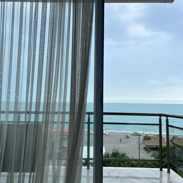 SUNSHINE Hotel Kvariati, hotel v destinaci Kvariati