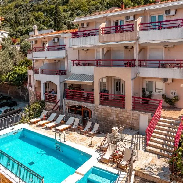 Villa Savovic, hotel in Petrovac na Moru