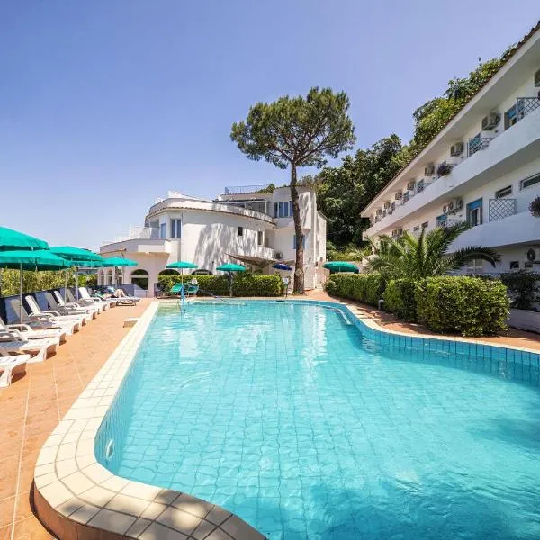 Bristol Hotel, hotel in Lacco Ameno