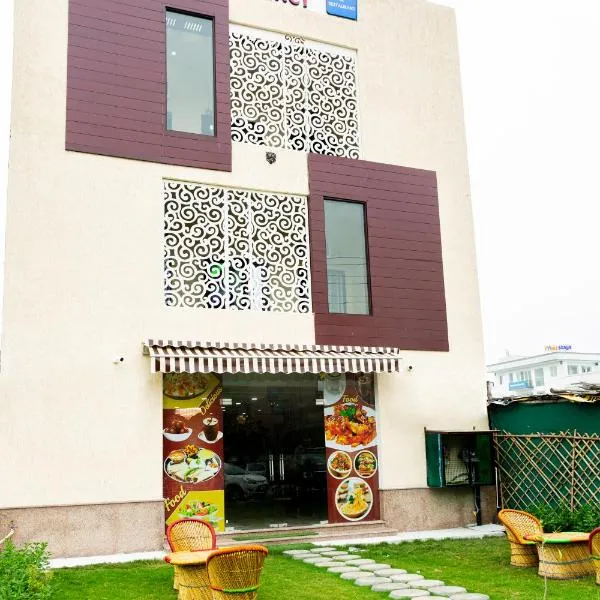 Jagdambey Hotel, ξενοδοχείο σε Greater Noida