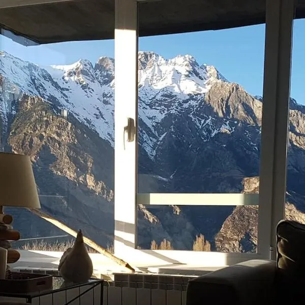 Las mejores vistas del valle. Apartmento 65m.WIFI, hotel u gradu 'Cerler'