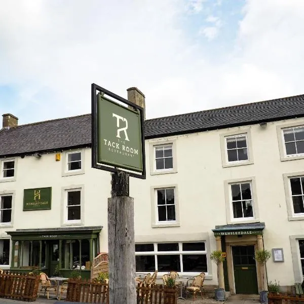 The Wensleydale Hotel, hotel in West Witton