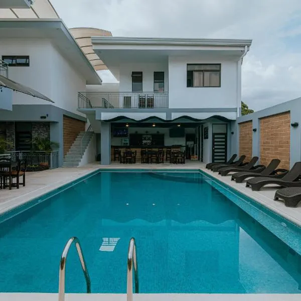 Havana jacó, hotel in Jacó