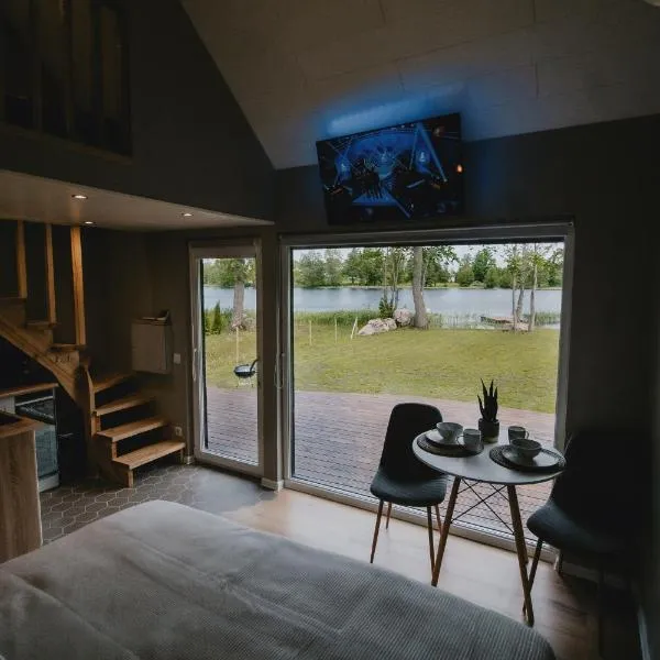 Auksi puhkemaja-1, hotel v destinaci Auksi