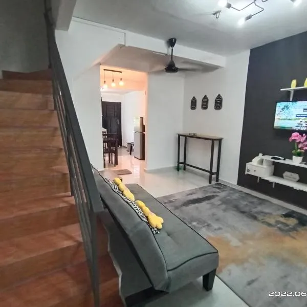 Homestay Ayah Kluang, hotel in Kluang