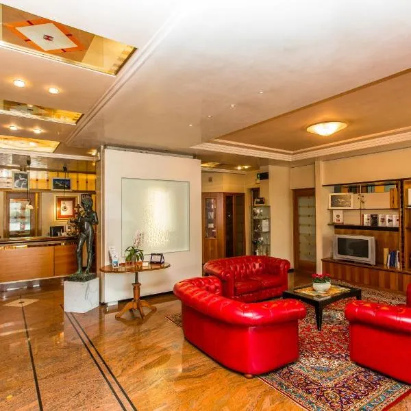 Hotel Tegorzo, Hotel in Fener