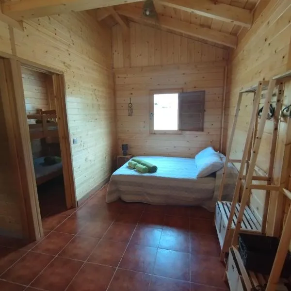 CAMPING LA ZARAPICA - Palacios del Sil โรงแรมในNoceda del Bierzo