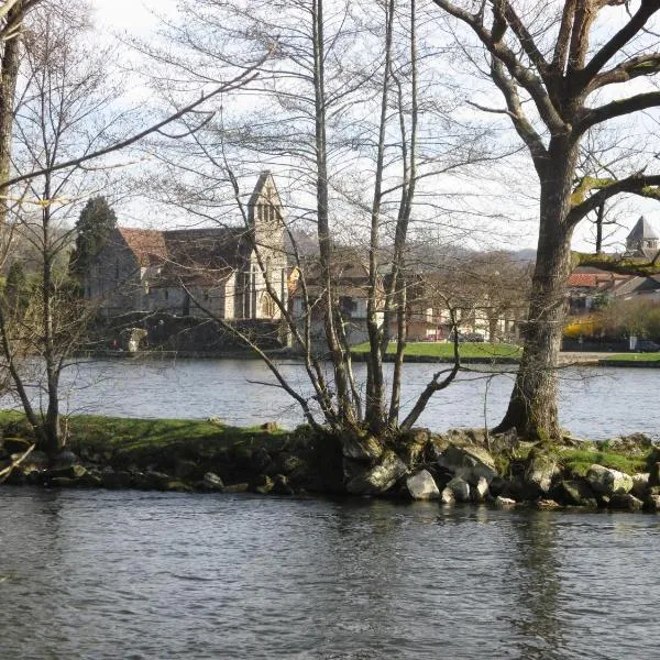 Le Petit Chat, hotel v destinaci Beaulieu-sur-Dordogne