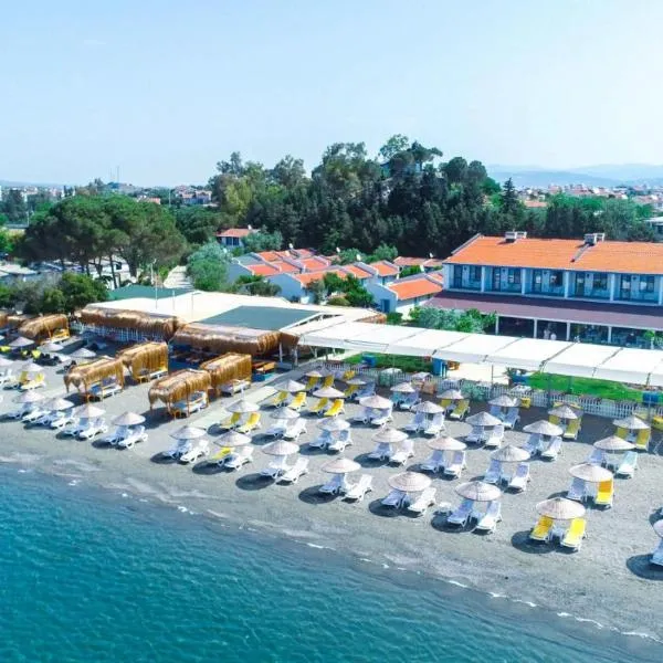 Teos Ormanci Tatil Koyu, hotel Seferihisarban