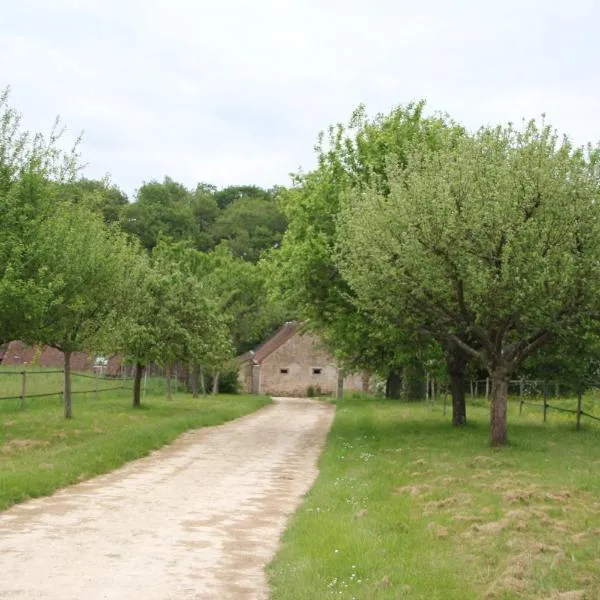 Gîte de la vallée, hotel v destinaci Saint-Hilaire-la-Gravelle