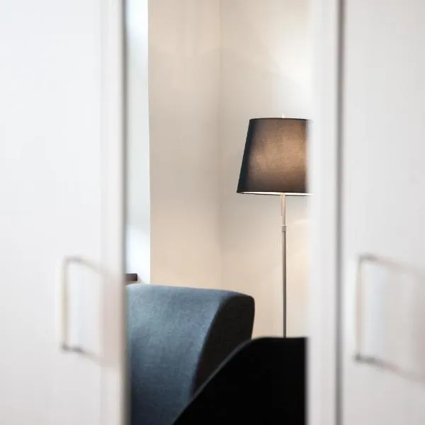 P&G Rooms, hotel en Höhr-Grenzhausen