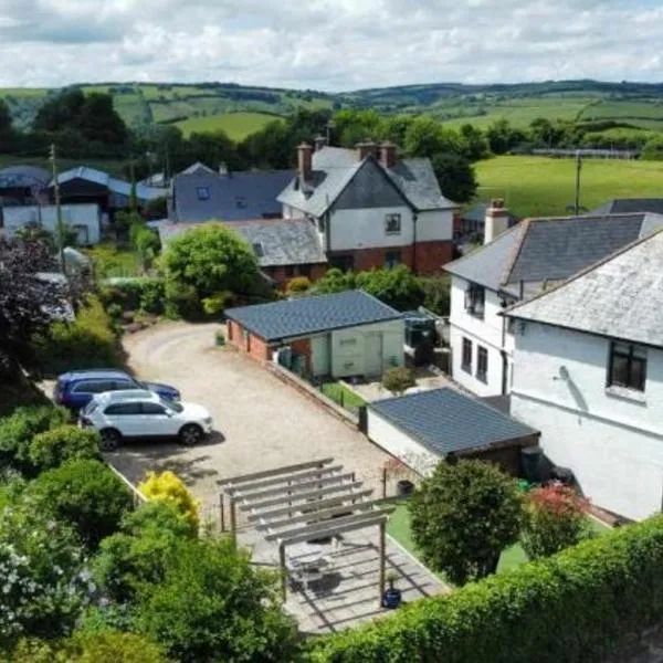 Exmoor House, hotel in Bossington