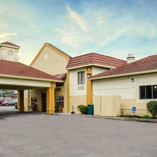 Quality Inn & Suites Medina - Akron West, hotel di Medina