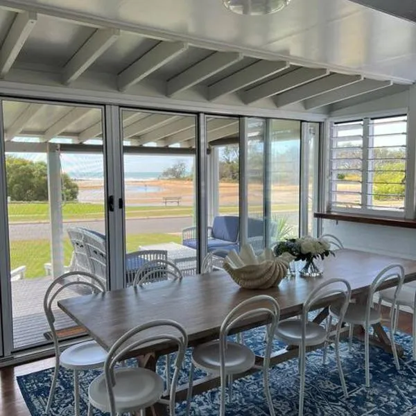The Cove Cottage, hotel in Pemberton