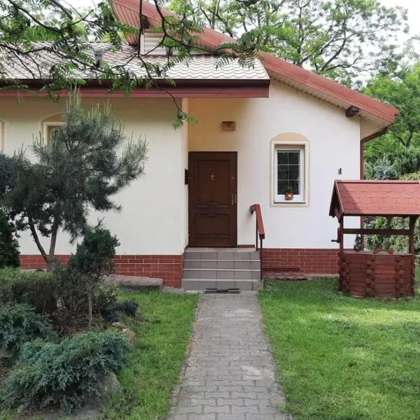 Dom wakacyjny Grabówka 18a, hotel v destinaci Milicz