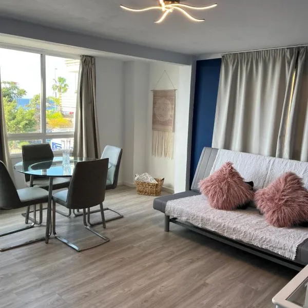 CORNELIAS HOME TC1 playa, hotel in Los Cristianos
