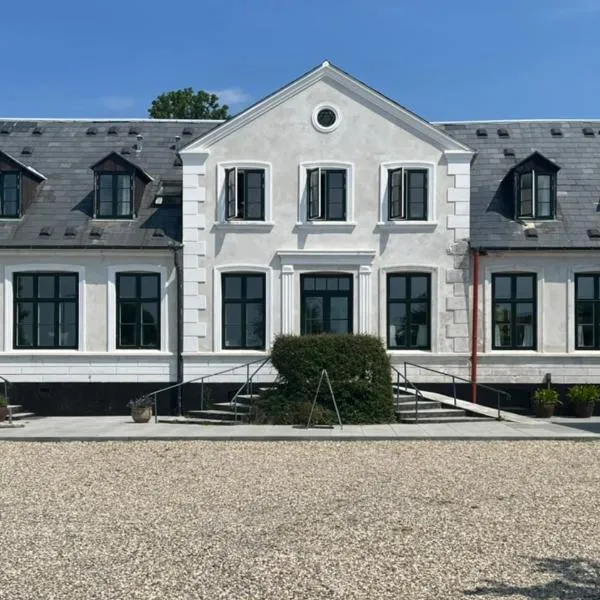 Lynæs Hotel, hotel v destinaci Hundested