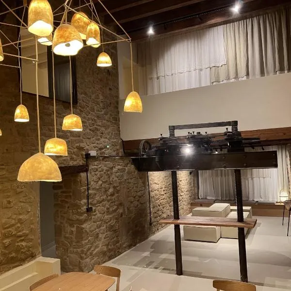 Casa ROBLA, hotel en Elvillar