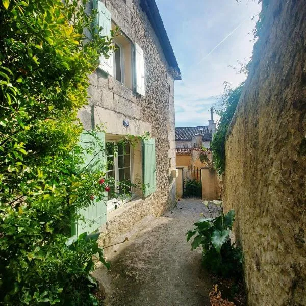 Maison Le Troubadour, hotel u gradu Riberak