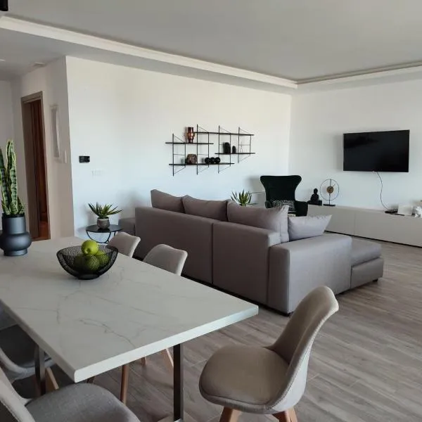 VagiaNa apartment Διαμέρισμα κοντά στο αεροδρόμιο, hotel v destinaci Antimácheia