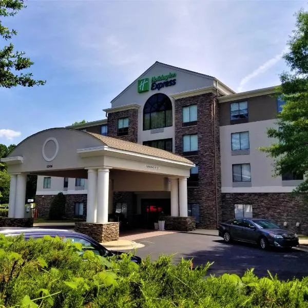 Holiday Inn Express Apex - Raleigh, an IHG Hotel, hotel in New Hill