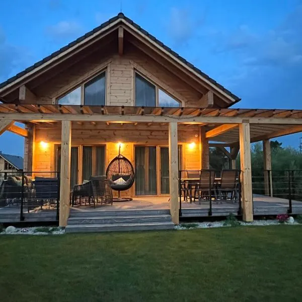 ZRUB TRIXY, hotel ve Velké Lomnici