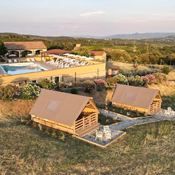 Glamping Debbiare, hotel v destinaci Riparbella