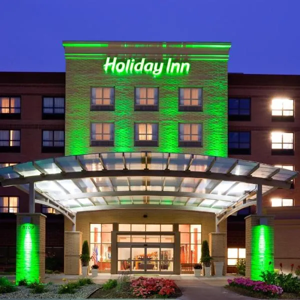 Holiday Inn Madison at The American Center, an IHG Hotel, hotel v destinaci Madison